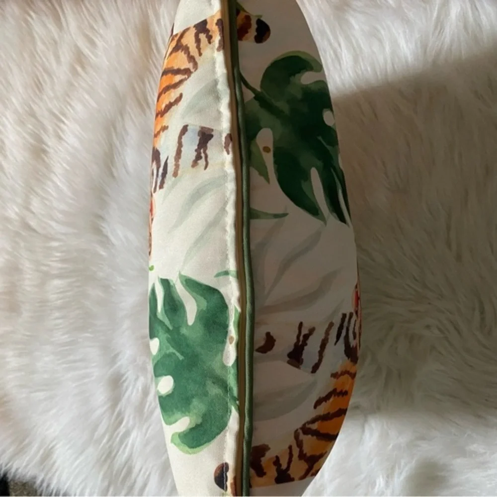 Decorative Throw Pillow 1 Pillow 1 Pillow Insert Square Watercolor Forest Tiger